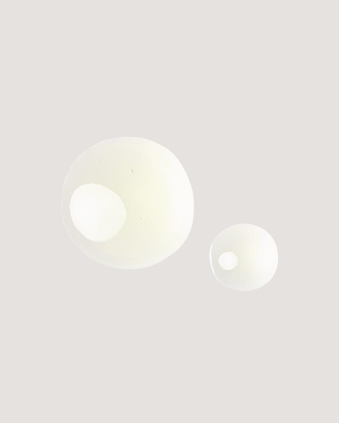 Liplux® Hydrating Lip Oil - Image 2